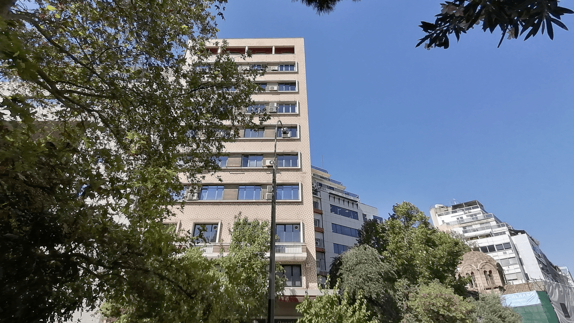 Αλλάζουμε σπίτι…